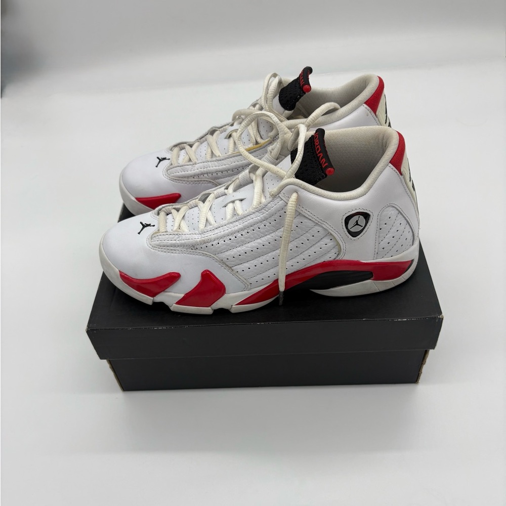 Jordan Kids Sneakers in White and Red